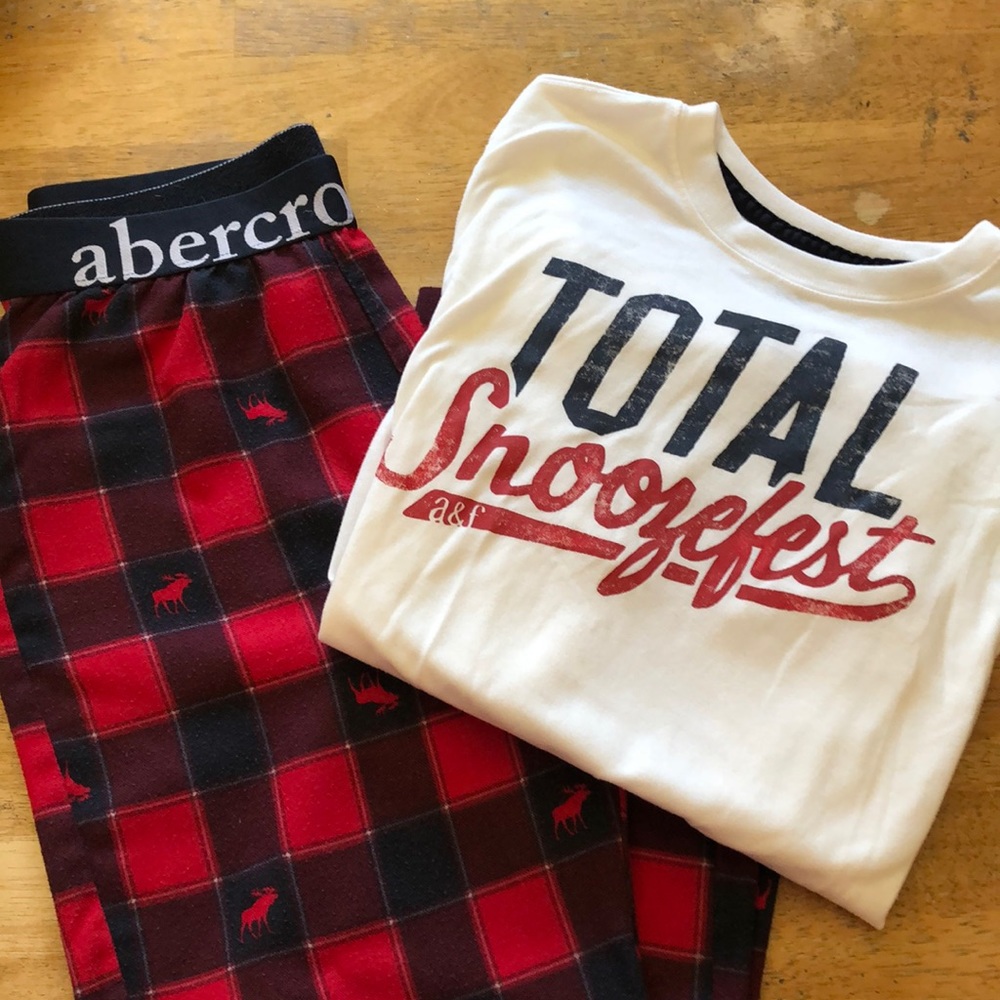 Boys Abercrombie Kids pajamas- never worn!